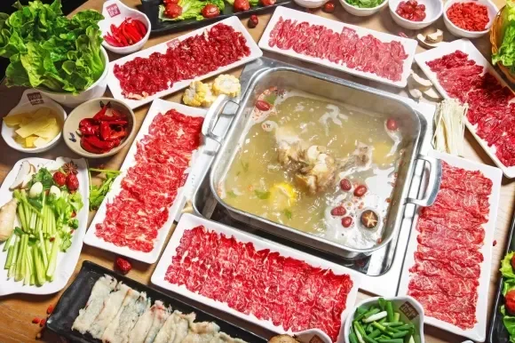 Bữa Lẩu Chuẩn Vị Cao Cấp: Xu Hướng Ẩm Thực Đang “Lên Ngôi”